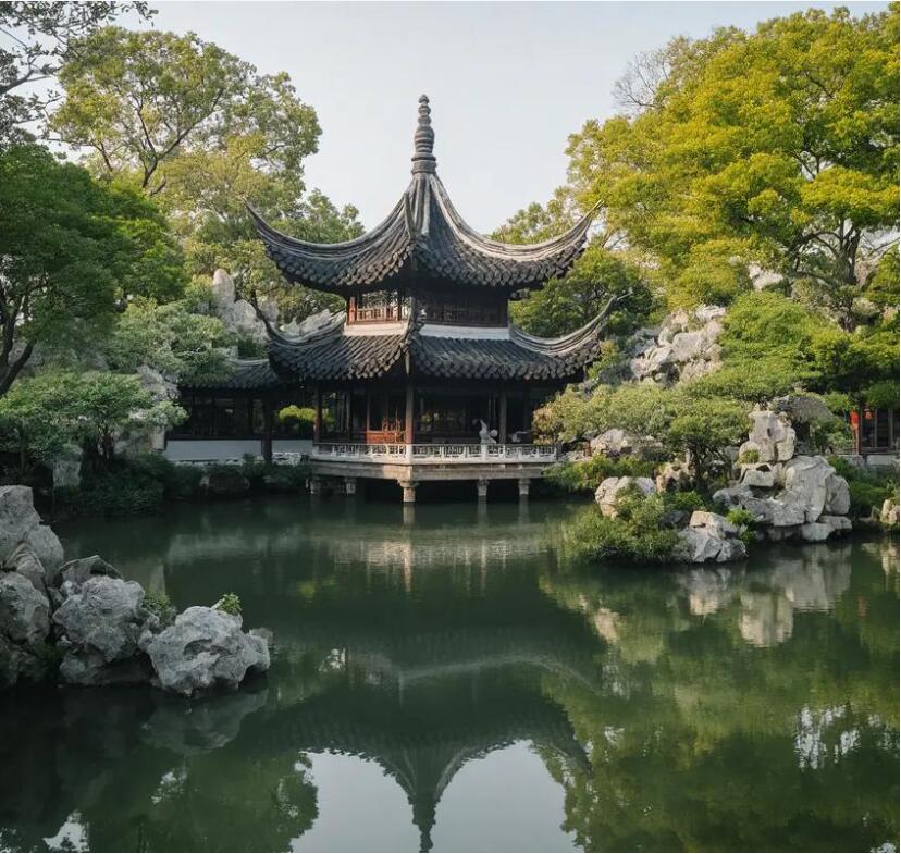 额尔古纳夏青餐饮有限公司